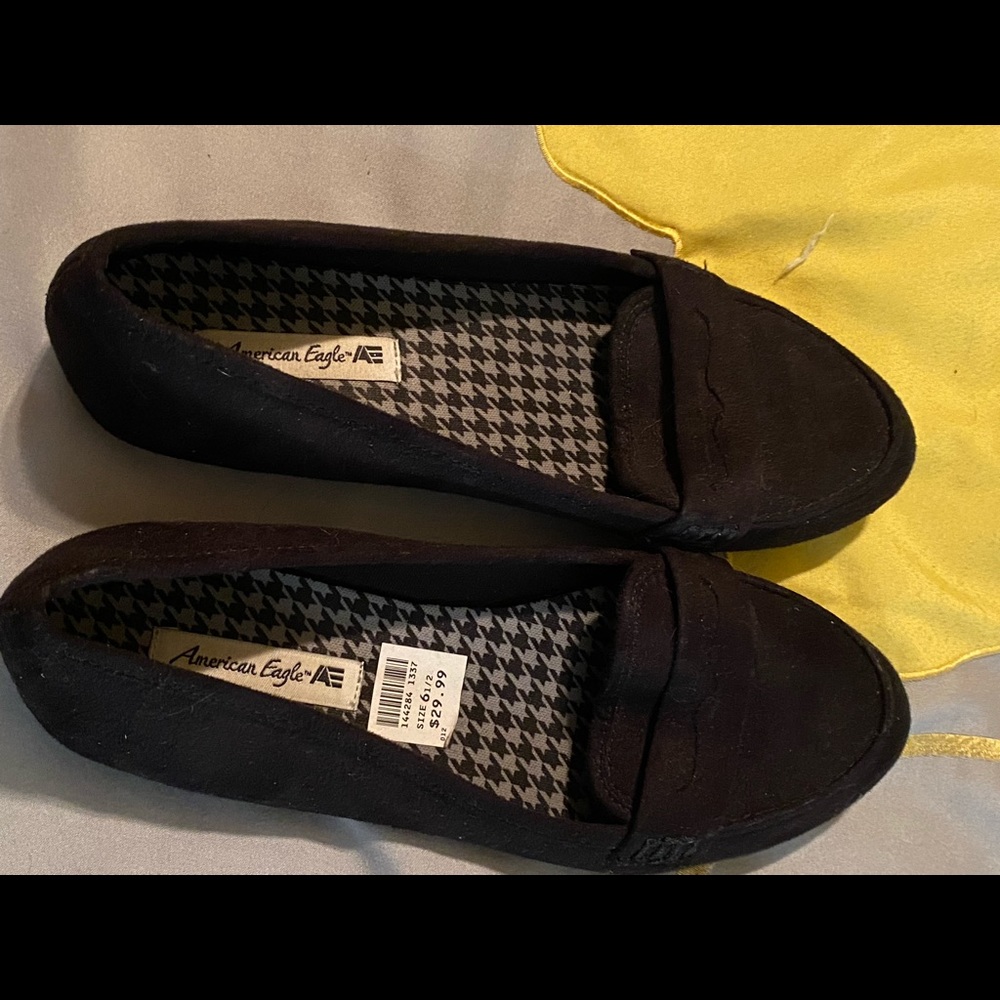 American Eagle black flats size 6.5